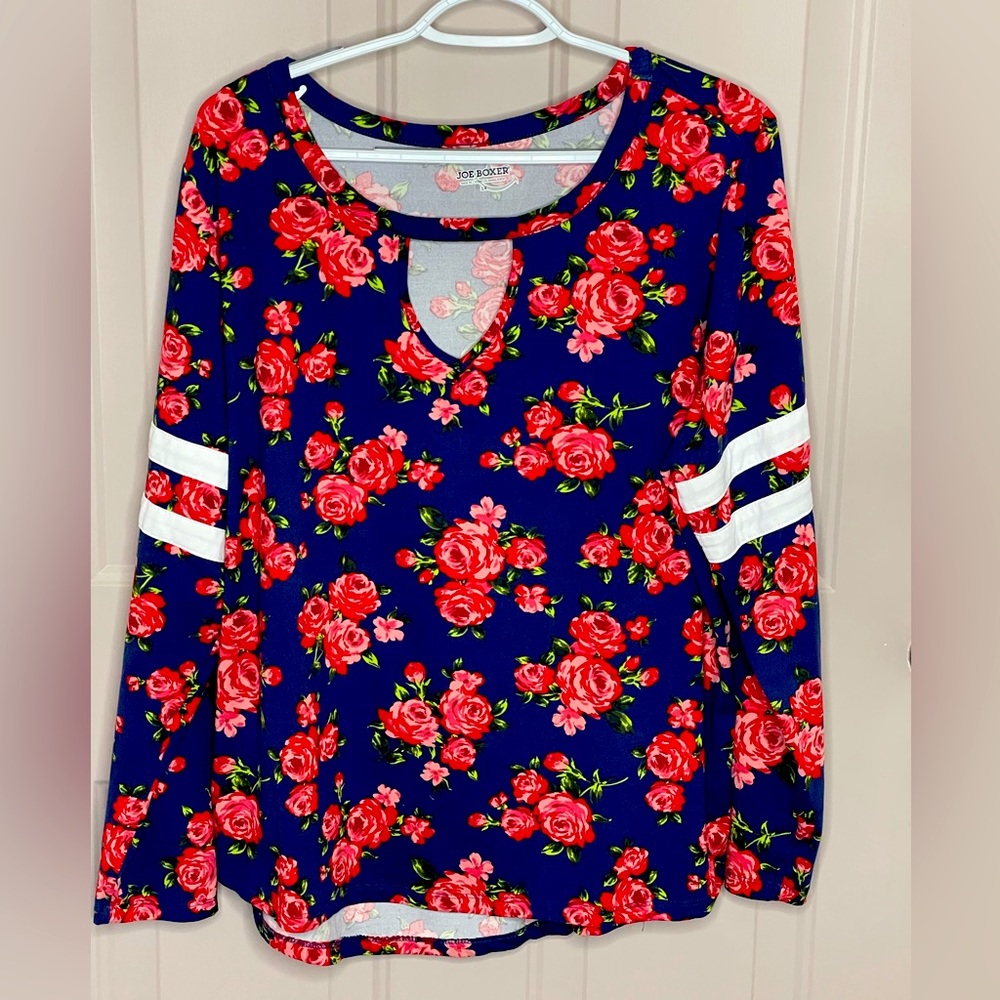 Joe Boxxer 1X Long Sleeve Blue with Red Floral top